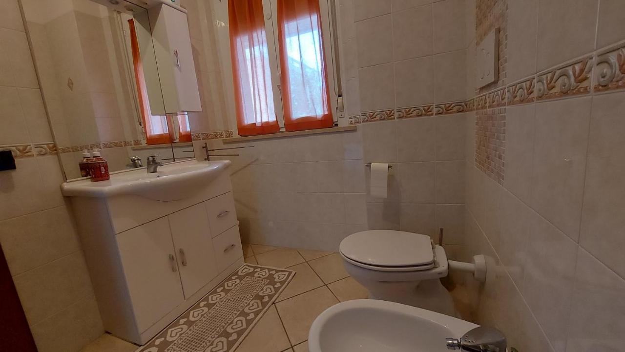 Appartamento Santa Costanza Con Piscina 圣温琴佐 外观 照片
