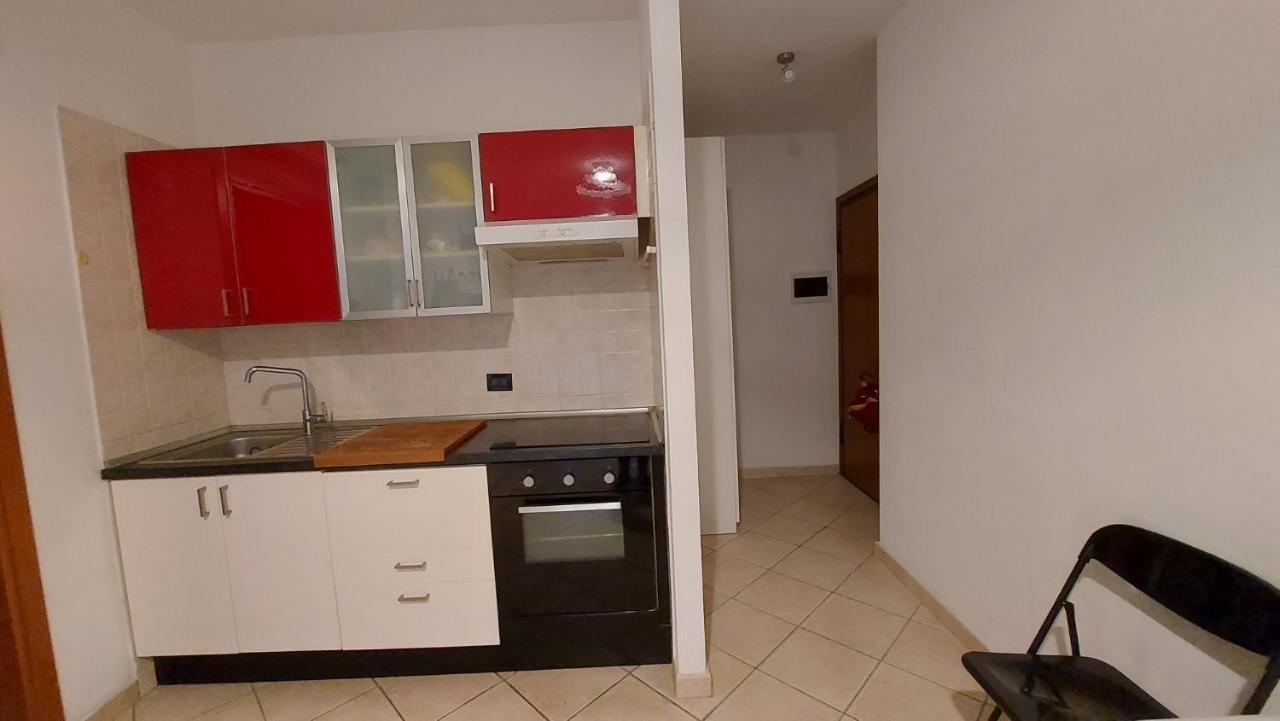 Appartamento Santa Costanza Con Piscina 圣温琴佐 外观 照片